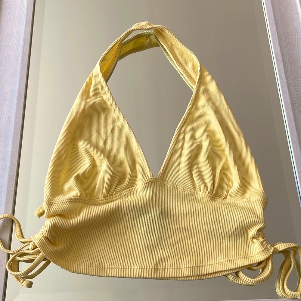 YELLOW CROP TOP